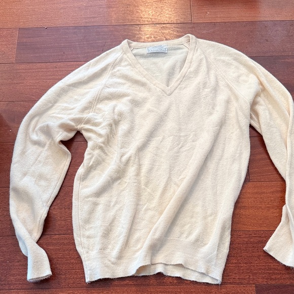 Dior Men's V-Neck Cream Sweater - Picture 1 of 3
